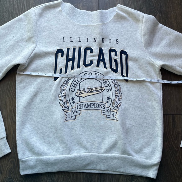 Chicago Sports Sweatshirt - Picture 9 of 13